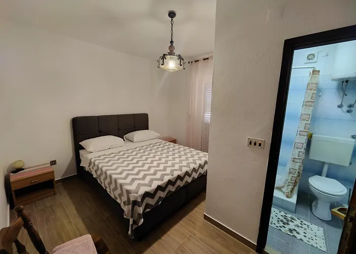 Stana Apartman Sukošan